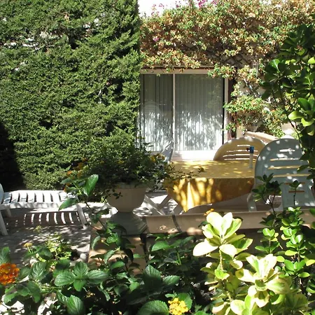 Provence Sunshine Διαμέρισμα *